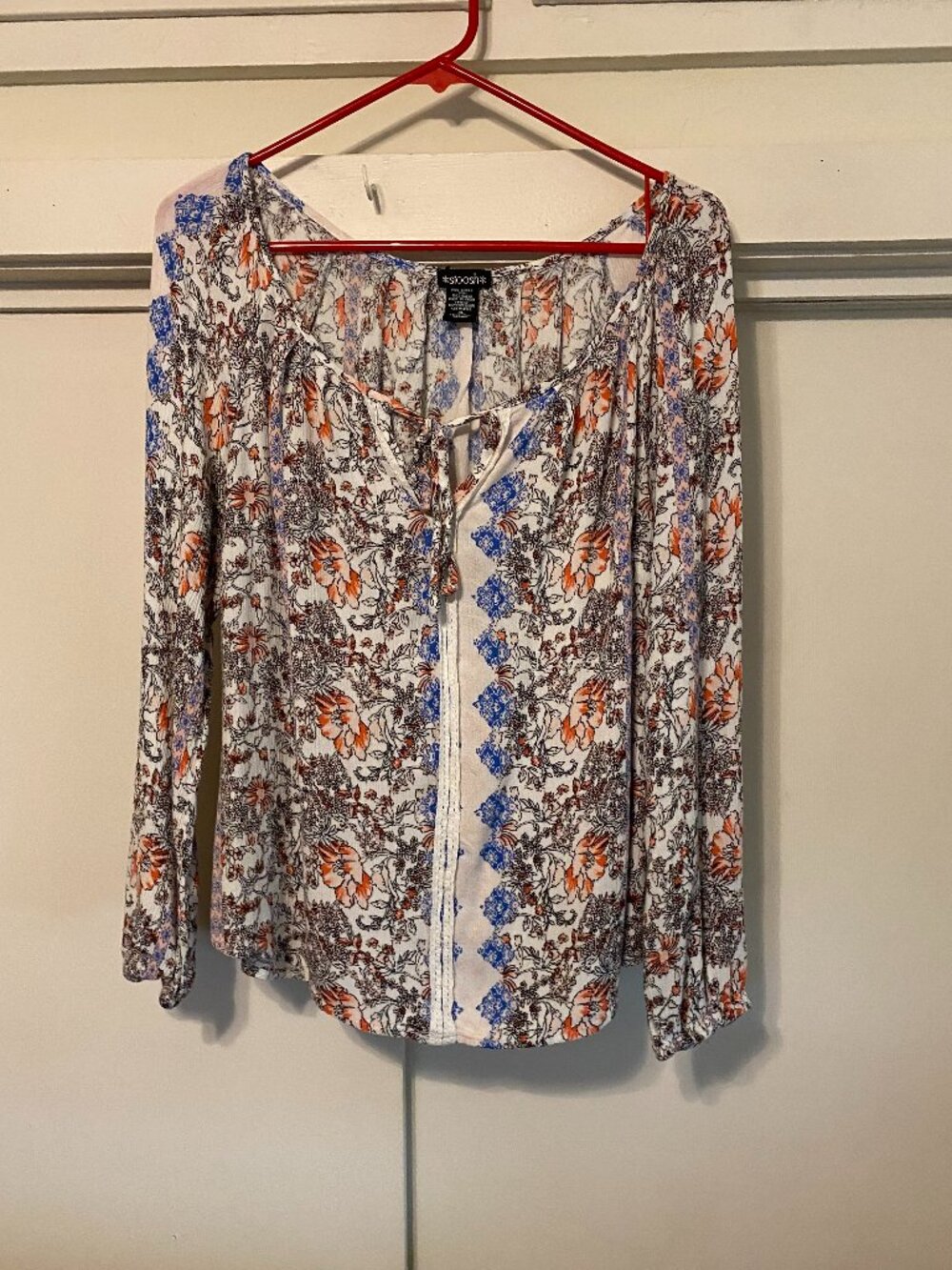 Stoosh, long sleeve, 100% rayon, beautiful Boho blouse, size XL